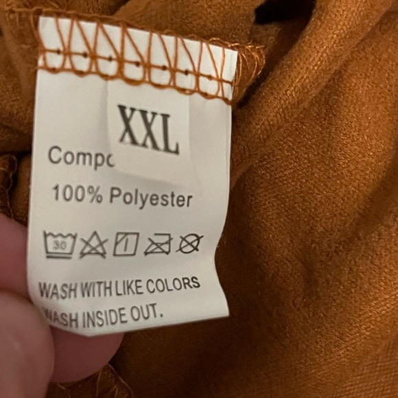 Rust Colored Short Sleeve Top and Shorts Set - Picture 6 of 12